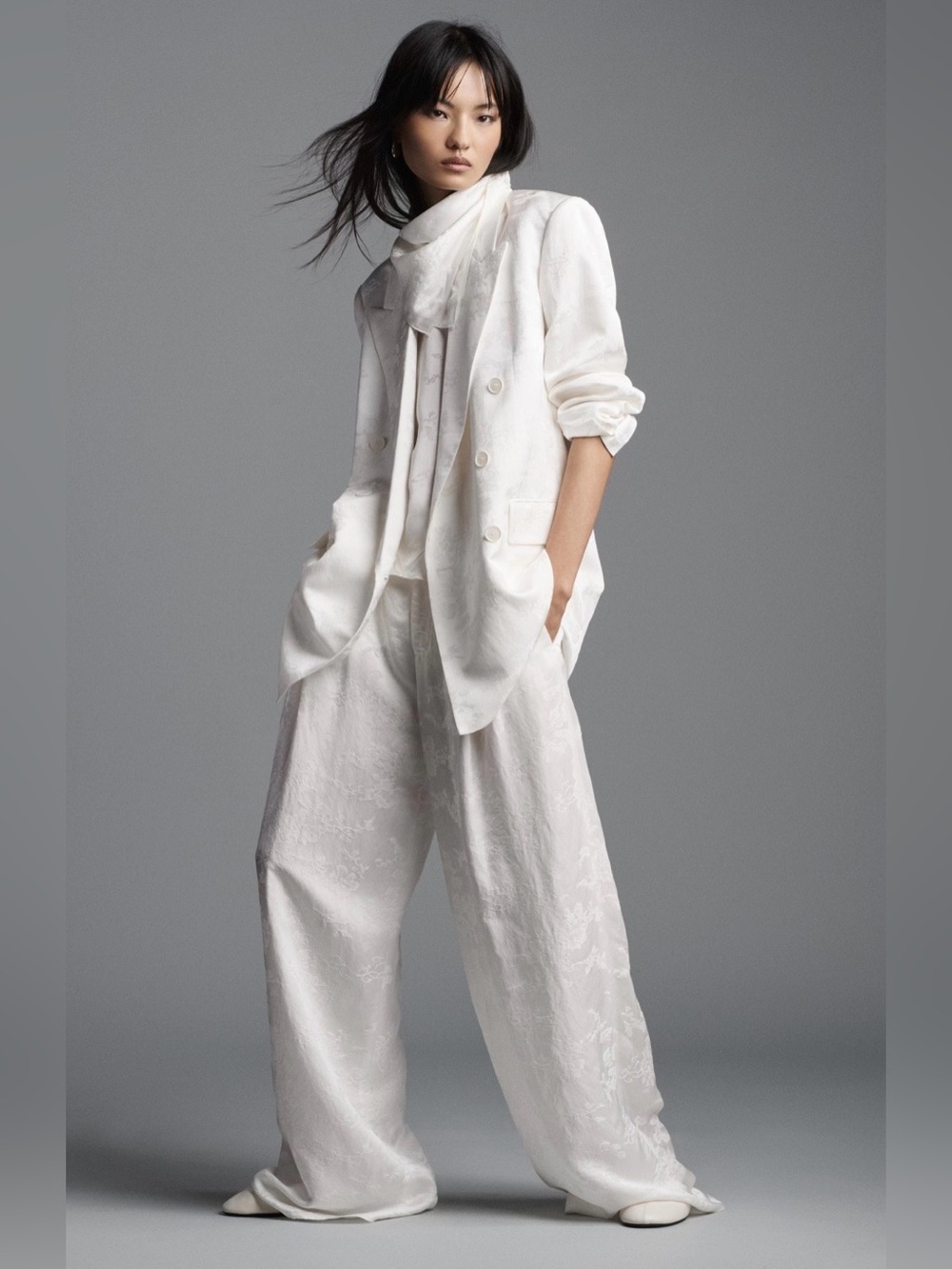 Zara Elegant Set Wide-Leg White Wide Lwg Pants and Blazer Jacket